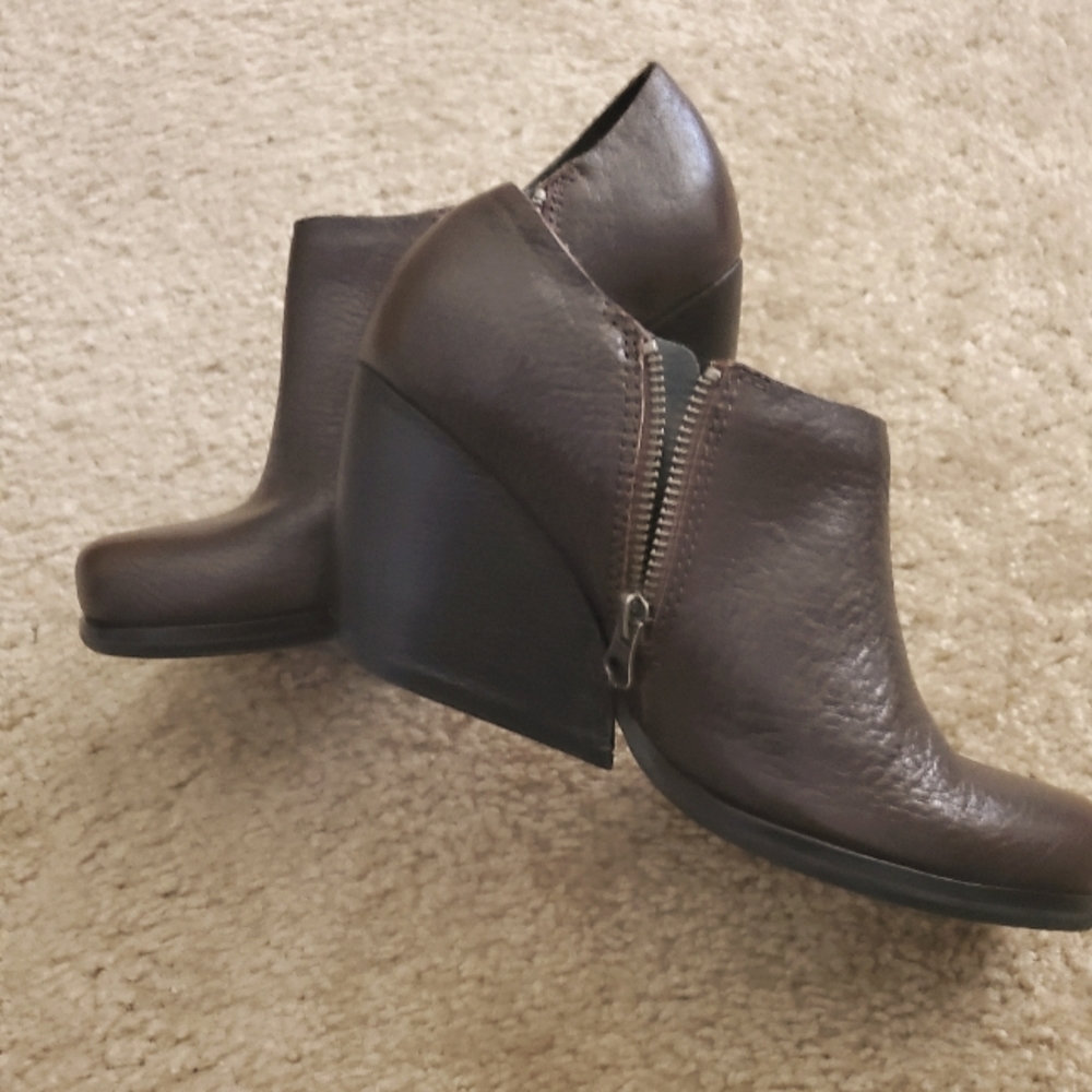 Dark brown shoes